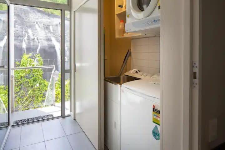 Stunning 1 Bedroom Studio Apartment Queenstown Exterior foto